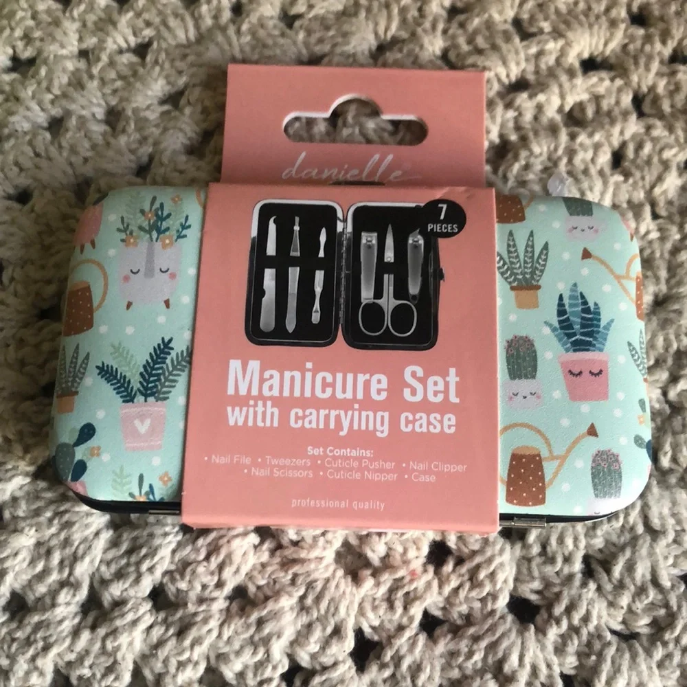 Manicure Set with Travel Case